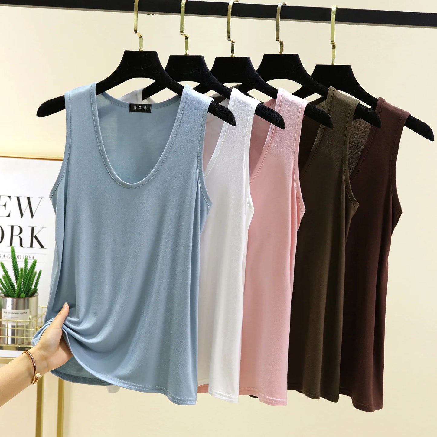 Plus size L to 6XL Modal Women's tank Tops U-Neck Summer Thin sleeveless Bottomed Top Loose Tee Tops  vest comfort homewear